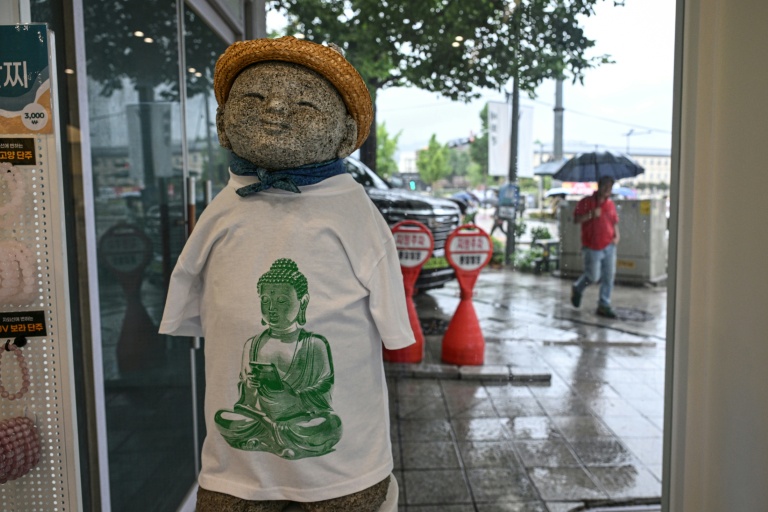 As South Korean Buddhism woos Gen Z, how hip is too hip?