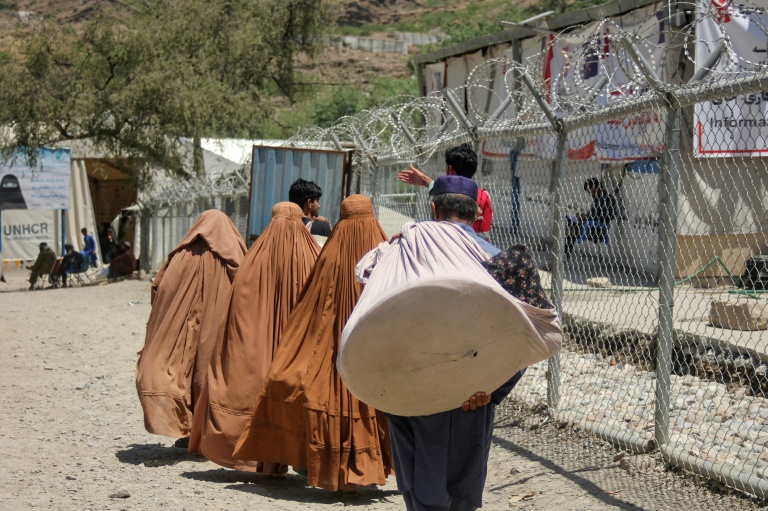 Afghans come home but risk exclusion without any ID