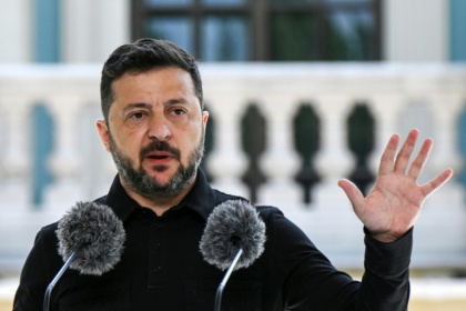 Zelensky has held meetings with his military leadership in a bid to resolve the crisis - Genya SAVILOV (AFP)