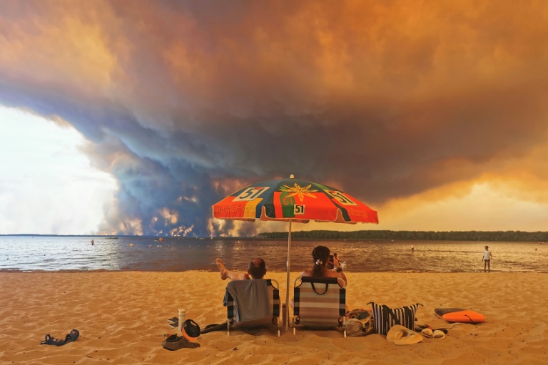 How an AFP beach snap became emblem of Europe's wildfire summer