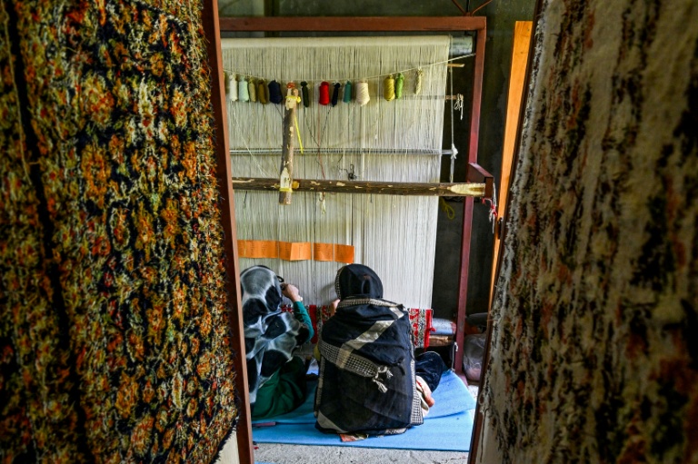 Once a top export, prized Kashmir carpet fades