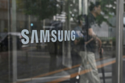 Shares in technology firms including Samsung Electronics have taken a fall - Jade GAO (AFP)