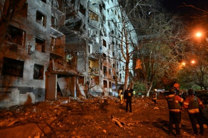 Authorities reported an unspecified number of fatalities in a strike on a residential area in Kharkiv - SERGEY BOBOK (AFP)