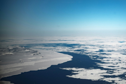 Some of the more dramatic effects from global warming are taking place in the poles, which occupy around 20 percent of the global ocean surface. - Olivier MORIN (AFP)